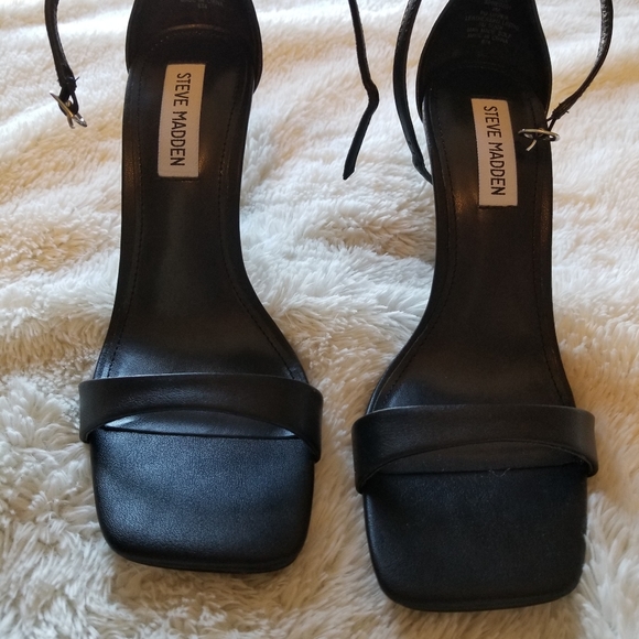 Steve Madden Stilettos - Picture 6 of 8